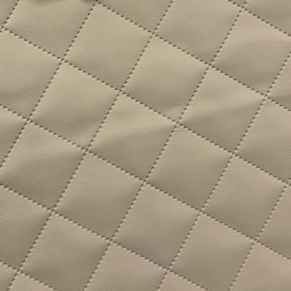 Möbeltyg Quiltat PU-läder Diamant 5x5 - Ljusbeige